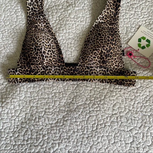 ✨ 3 for$20 ASOS South Beach Leopard Bikini Top NWT - Picture 6 of 6